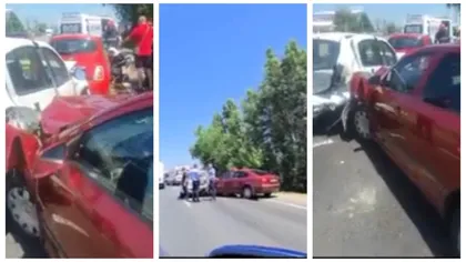 Accident cu patru maşini pe DN 1, în Baloteşti. O fetiţă de 8 ani şi tatăl ei au ajuns la spital