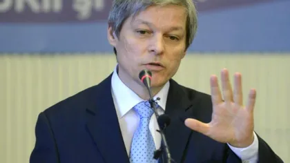 Dacian Cioloş îi consolează pe secretarii de stat demişi: 