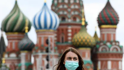 Pandemia se întoarce: un nou record de decese în Rusia. OMS cere obligativitatea măştii în toată lumea