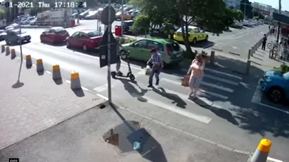 Accident cu trotineta electrică în Bucureşti surprins de camerele de supraveghere VIDEO