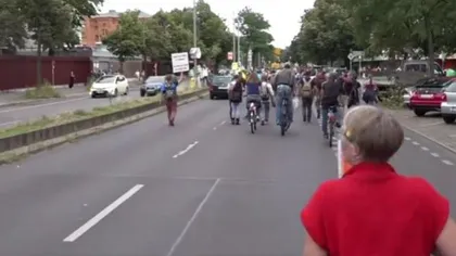 Protest cu mii de oameni în Berlin din cauza restricțiilor din pandemie VIDEO