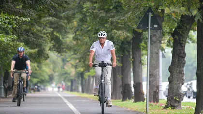 Klaus Iohannis a mers cu bicicleta la Cotroceni