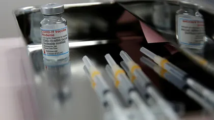 Peste 1,6 milioane de doze de vaccin Moderna sunt suspecte de a fi contaminate. Corpuri străine au fost descoperite în fiolele sigilate, Japonia le retrage de pe piaţă