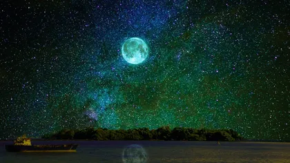 Horoscop TAROT Luna plina albastra in Varsator, 22 august 2021. Ce iti aduce bun, in functie de zodie!