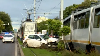 Tramvai deraiat în cartierul Militari din Capitală! Circulația e blocată, doi pasageri răniți grav