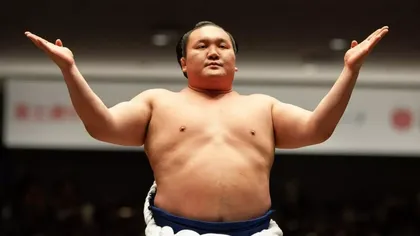Hakuho, cel mai mare luptător de sumo din istorie se retrage din activitate, învins de Covid şi accidentări