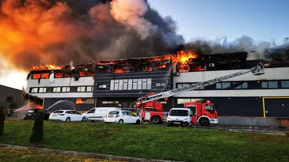 Incendiu de proporții la parcul Tetarom din Cluj-Napoca. Autoritățile au trimis un mesaj RO-Alert!