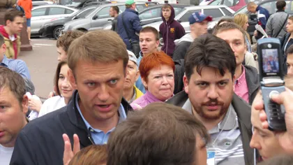 Aliaţii lui Aleksei Navalnîi le cer ruşilor să voteze cu comuniştii la alegerile de duminică. Cred că aşa vor submina puterea lui Vladimir Putin