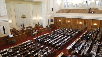Parlamentul bulgar va fi dizolvat, decizie de ultimă oră a preşedintelui. În două luni vor avea loc alegeri anticipate