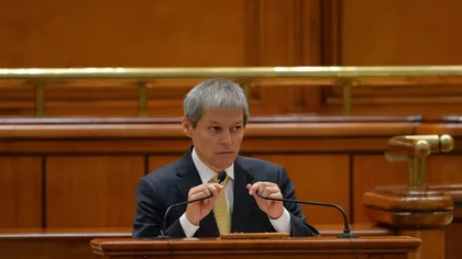 Gafa momentului în Parlament! Dacian Cioloș a cerut moment de reculegere pentru 