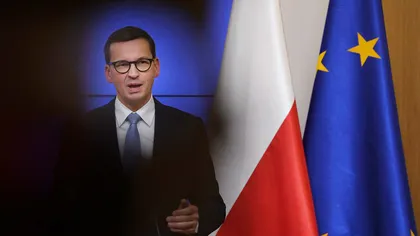 Premierul Poloniei avertizează că UE ar putea declanşa Al Treilea Război Mondial şi acuză Bruxelles-ul că i-a pus ţării sale 