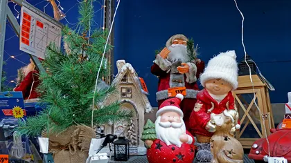 S-a deschis primul târg de Crăciun din ţară! Peste o mie de produse dedicate Sărbătorilor de iarnă
