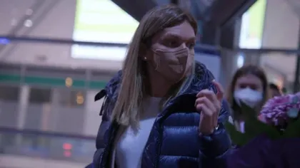 Masca purtată de Simona Halep este singura din lume care dezactivează virusurile, fiind auto-sterilizantă. Cât costă şi ce o face specială