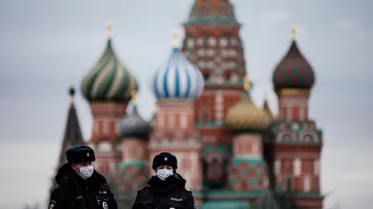 Rusia prelungeşte restricţiile în cinci regiuni, în condiţiile unui număr record de morţi de Covid. Activităţile economice vor rămâne oprite