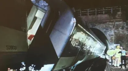 Accident înfiorător în Anglia. Două trenuri cu călători s-au ciocnit într-un tunel VIDEO