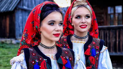 Suzana şi Daciana Vlad, gemenele folclorului maramureşean, decise să nu mai cânte niciodată de Revelion. Întâmplarea teribilă care le-a marcat existenţa şi în urma căreia au luat această decizie