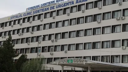Un angajat al Spitalului Judeţean din Arad a murit după ce s-a aruncat de la etajul 5