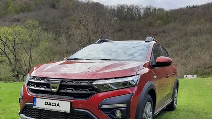 Dacia e cea mai bine vândută maşină din Franţa în 2021. A umilit Renault sau Peugeot pe teren propriu