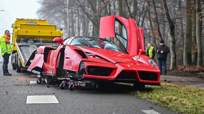 Ferrari Enzo, făcut zob într-un accident în Olanda. Un mecanic a distrus modelul de peste 3 milioane de euro