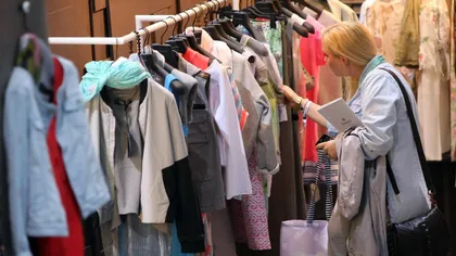Iată cum să alegi hainele perfecte în funcție de mărime. Secretele pe care trebuie să le știe orice român care iese la cumpărături!