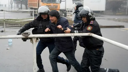 Protestatarii arestați din Kazahstan susţin că au fost controlaţi energetic. 
