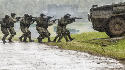 Rusia a început inspecţia trupelor pentru luptă, la graniţa cu Ucraina. În timpul exerciţiilor se foloseşte muniţie de război reală