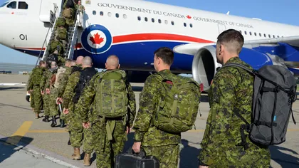 Canada îşi retrage trupele din Ucraina, Polonia se pregăteşte pentru un aflux de refugiaţi