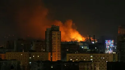 Război în Ucraina. Atac cu rachete, cad oraşe după oraşe, dar Kievul rezistă. Zelenski: 
