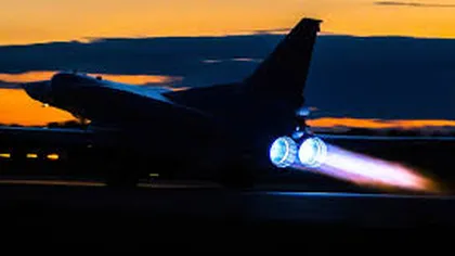 Rusia a trimis două bombardiere dotate cu supersonice în Siria, lângă portavioanele NATO din Mediterana VIDEO