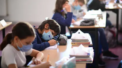 Alte şase şcoli şi licee din Bucureşti suspendă cursurile cu prezenţă fizică