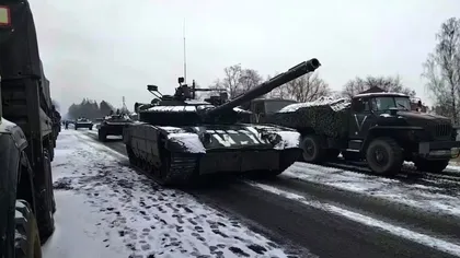 Militarii ruși blocați în convoiul de lângă Kiev riscă să moară înghețați. Temperaturile vor ajunge și la -20 de grade, iar tancurile sunt ca 