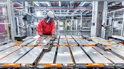 500 de locuri de muncă pentru români, la prima fabrică de componente pentru bateriile maşinilor electrice din România