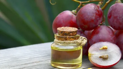 Beneficiile mai puțin cunoscute ale uleiului vegetal de semințe de struguri