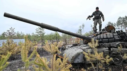 Război în Ucraina, ziua 48: Continuă asaltul la Donbas. Soldaţii ruşi sunt acuzaţi la ONU de violuri şi crime de război