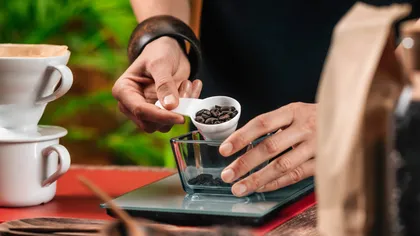 10 trucuri cum să faci cafeaua mai delicioasă. Ingredientul banal care îţi dă energie pentru toată ziua