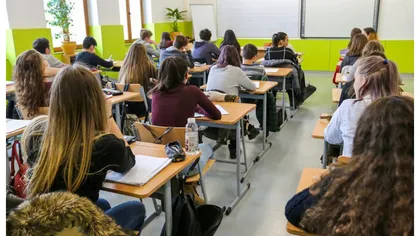SONDAJ Salvaţi Copiii: Doar o treime dintre elevii de clasa a VIII-a se simt pregătiţi pentru examenele naţionale