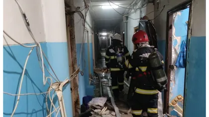 Explozie puternică într-un bloc din Constanţa. 90 de persoane au fost evacuate de urgenţă, iar 25 de apartamente au fost afectate