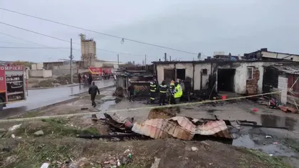 Tragedie fără margini la Cluj, patru copii şi doi adulţi au murit într-un incendiu. Un băiat de 14 ani, singurul care a fost scos viu din flăcări