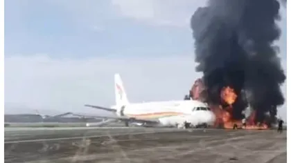 Un avion a luat foc pe pistă, la decolare VIDEO