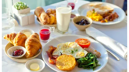 Micul dejun care te ajută să slăbeşti rapid. Ce să mănânci dimineaţa ca să arăţi perfect în costumul de baie