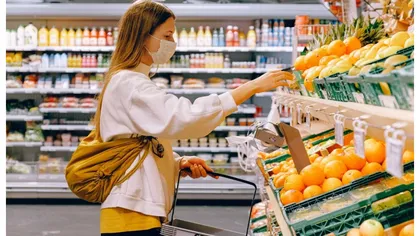 Alertă ANSVSA. Fructe pline cu pesticide vândute în magazine. Pericol pentru sănătatea românilor!