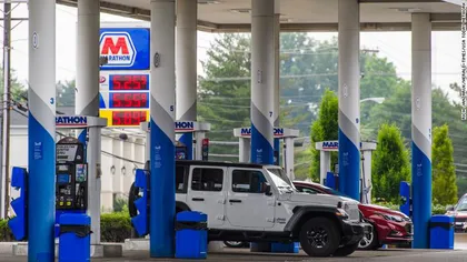 Scumpirile masive la benzină au ajuns într-un final şi în SUA, iar americanii sunt stupefiați! 