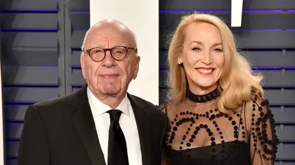 Rupert Murdoch divorțează de Jerry Hall, a patra soţie a sa. Miliardarul are 91 de ani