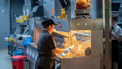 Varianta rusească a lanţului McDonald's a rămas fără cartofi şi a scos cartofii prăjiţi din meniu