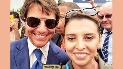 Claudia Pop, căpitan în Armata Română, a făcut selfie cu Tom Cruise. Imaginea a devenit virală: 