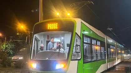 Primul tramvai Astra al STB a fost scos în probe, în Capitală. Cum arată FOTO