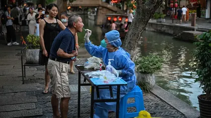 Nouă alertă medicală. Au fost detectate 35 de infectări cu un nou virus de origine animală în China