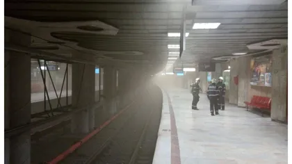 Incendiu la metroul din Capitală. Angajaţii şi călătorii au fost evacuaţi de urgenţă