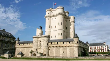 Guvernul francez anunţă măsuri după ce două turiste din Rusia nu au fost lăsate să intre într-un muzeu de lângă Paris