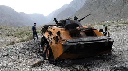 Situaţia se complică în sfera de influenţă a Rusiei. Schimb de focuri la frontiera dintre Kîrgîzstan şi Tadjikistan